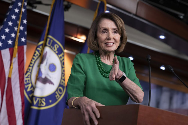 Pelosi rechaza pagar muro a cambio de ayudar a “dreamers”