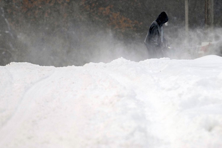 Lluvias empapan el sur de EEUU y la nieve cubre el norte