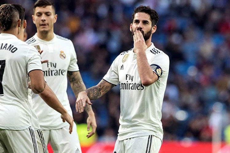 Real Madrid se da un festín para sellar su pase