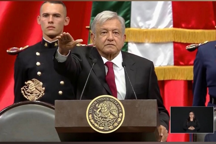 Protesta Andrés Manuel López Obrador como Presidente de México