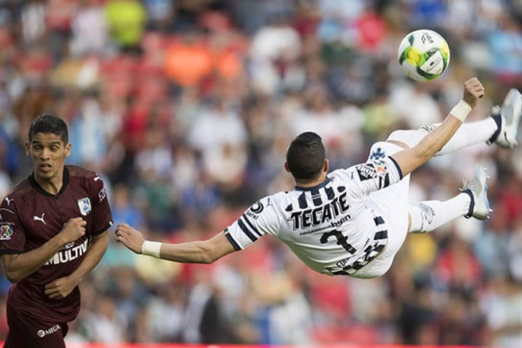 Monterrey reacciona y mantiene invicto