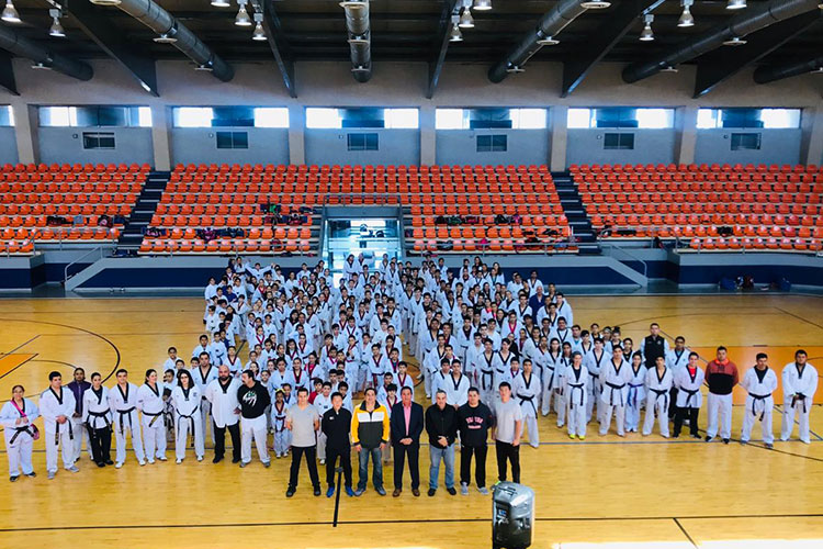 Clausuran COCET 2019 y primer Campamento de TKD