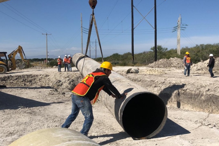Priorizan Escuelas y Hospitales en suministro de agua