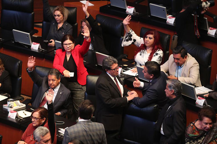 Acuerda Morena en el Senado apoyar a Gertz Manero para fiscal general