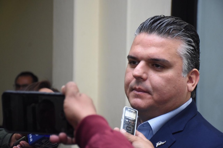 Yo me descarto hasta que el gobernador diga lo contrario, señala Sáenz