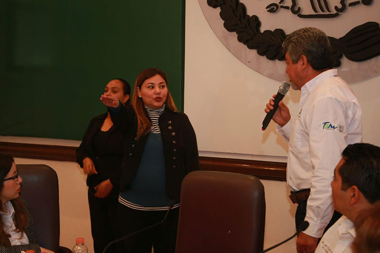 Entrega Alcalde nuevos nombramientos