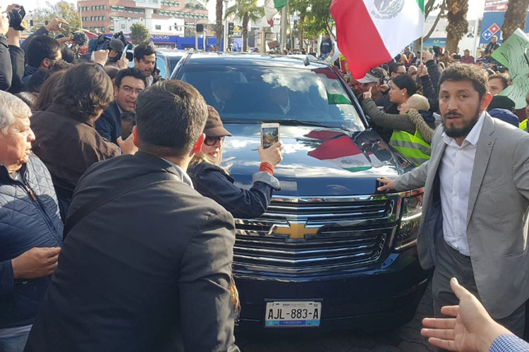 AMLO anuncia programa de zona libre en frontera norte
