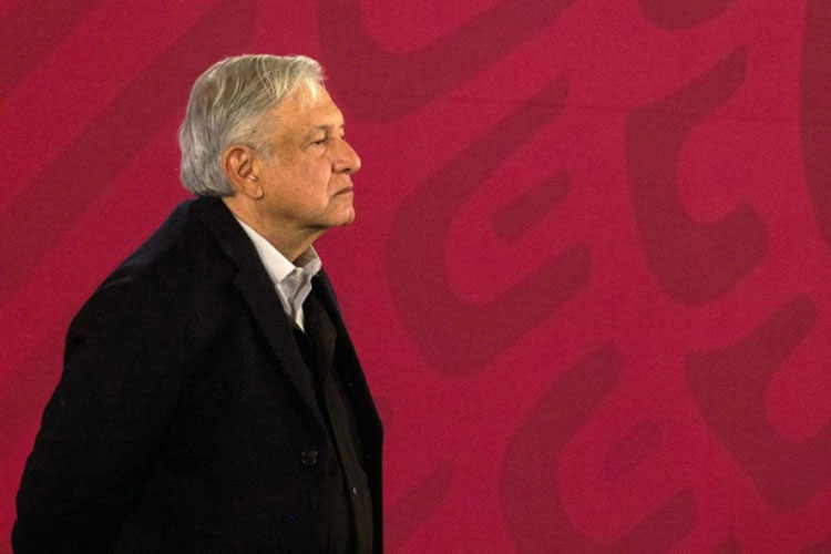 ‘Ofrezco disculpas si combate a corrupción causa sacrificios
