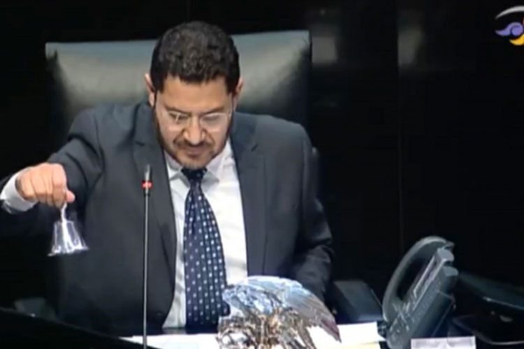 Bátiz, Gertz Manero y De Gyves, la terna de López Obrador a fiscal