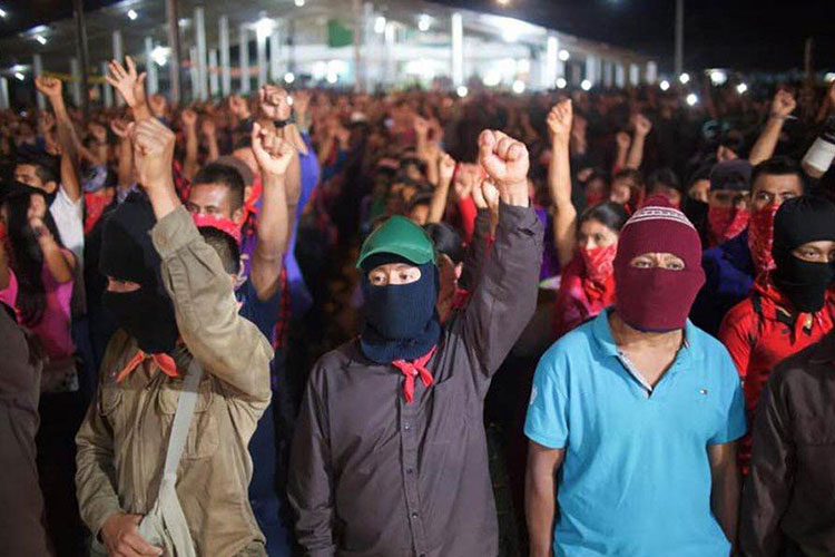 No vamos a caer en provocación con EZLN: AMLO