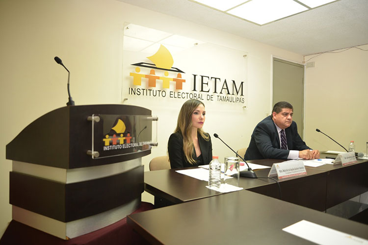 Aspirantes deben renunciar el 28
