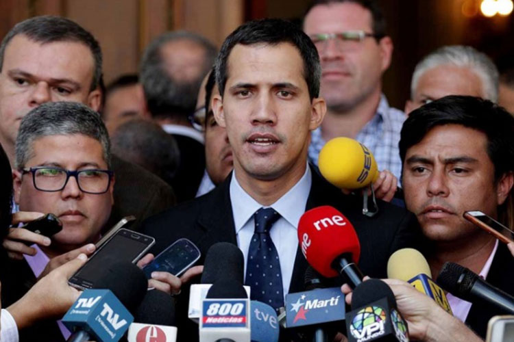 Tribunal Supremo congela cuentas bancarias de Juan Guaidó