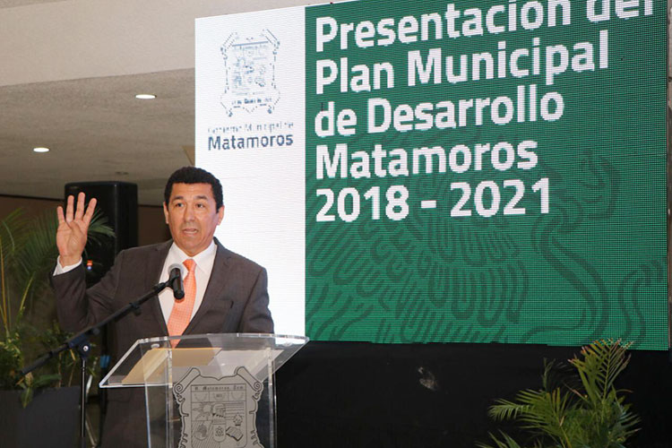 Presenta Mario López Plan Municipal de Desarrollo