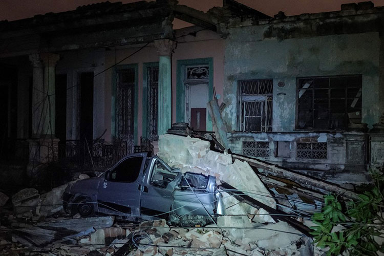 Presidente: tornado deja 3 muertos, 174 heridos en La Habana