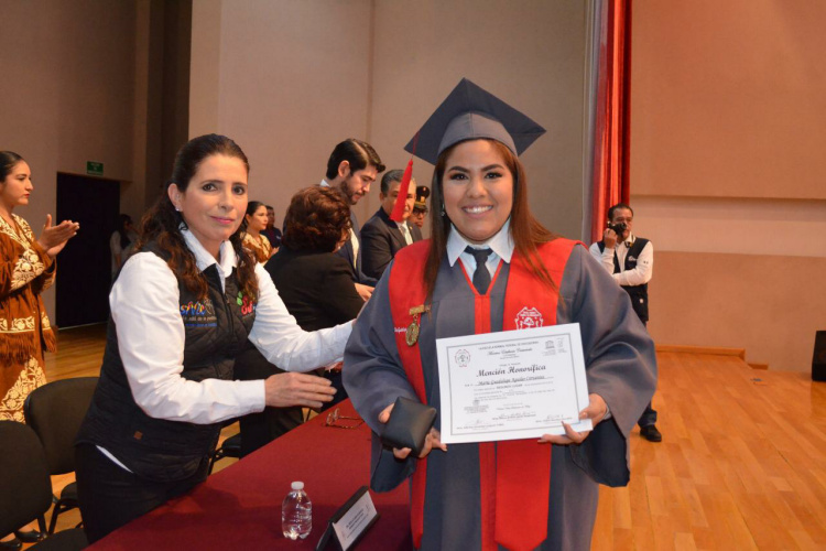 Secretario de Educación Padrino de la Trigésima Primera Generación de  Licenciadas en Educación Preescolar 2014-2019