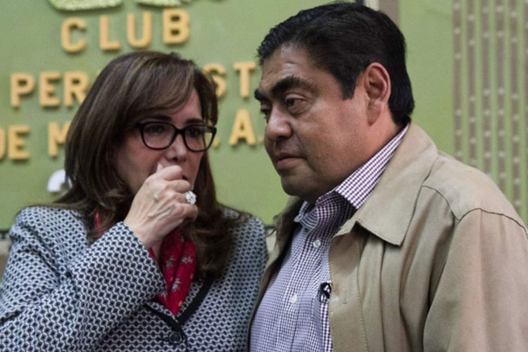 Desecha INE solicitud de medidas cautelares contra Barbosa y Polevnsky