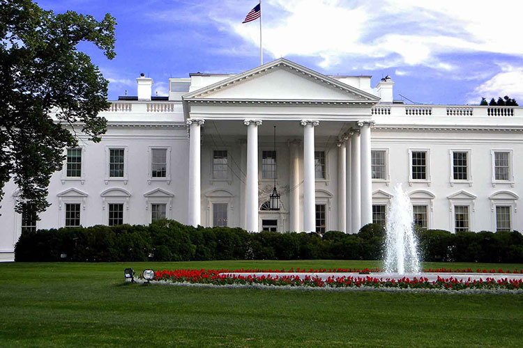 Casa Blanca confirma que Trump declarará “emergencia nacional” por muro