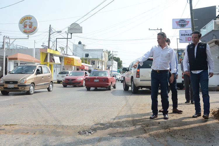 Supervisa Chucho Nader Trabajos de Comapa