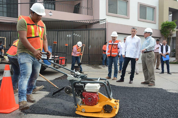 Mejora Chucho Nader las principales avenidas en Tampico