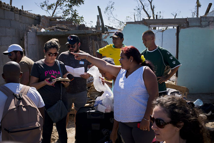 Estado cubano admite ayuda de privados tras tornado