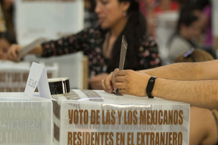 Solicitan 106 organizaciones convertirse en partidos políticos