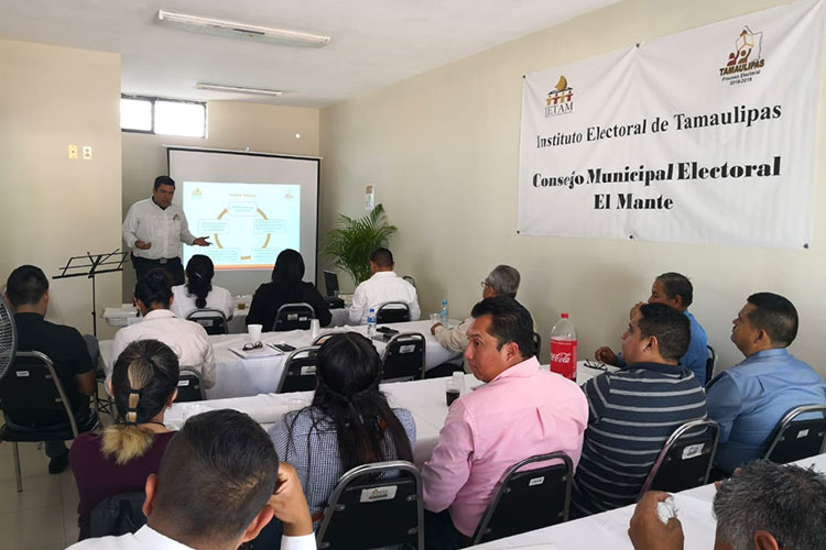 Capacita IETAM a Consejeros Electorales