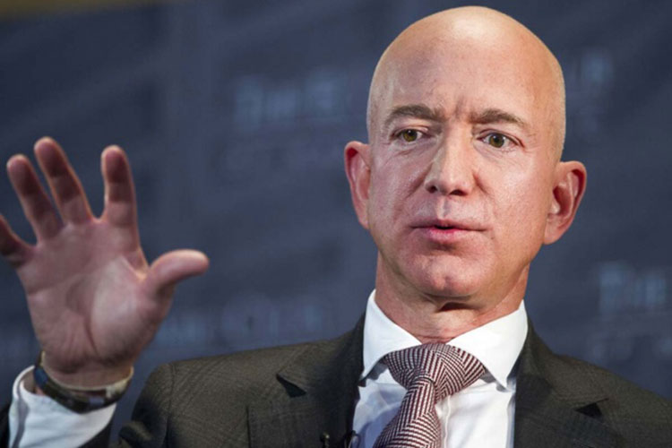 Jeff Bezos revela intento de extorsión por parte de revista