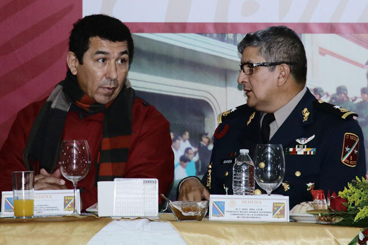 “No habrá “dedazo” de mi parte”, asegura Mario López