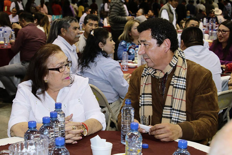 Autoriza Mario López incremento salarial de 9% a empleados