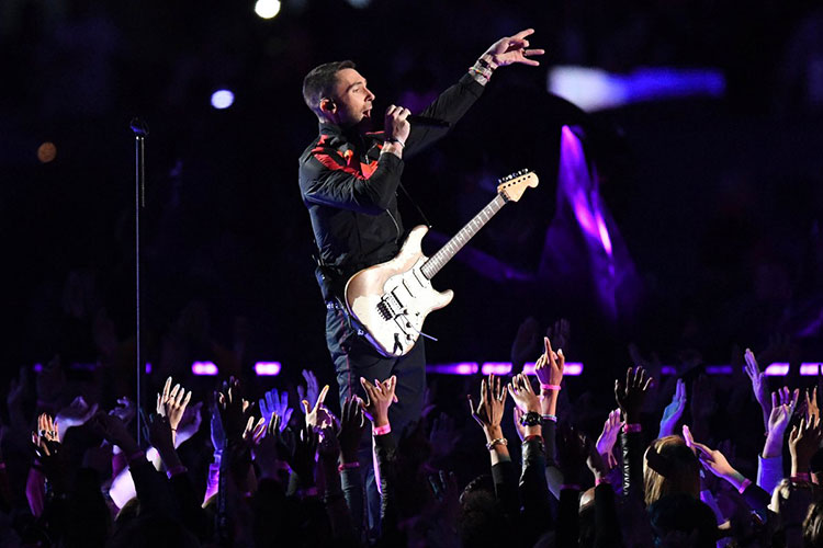 Maroon 5 prendió el medio tiempo del Super Bowl LIII y ¡sí apareció Bob Esponja!