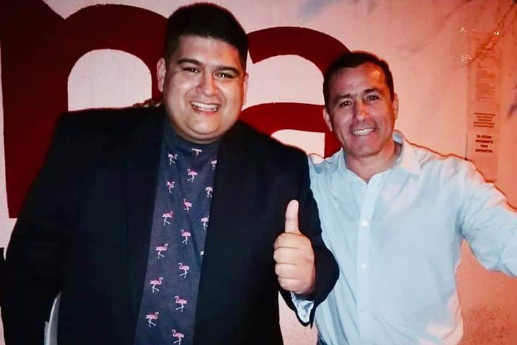 Se registra migrante ante MORENA