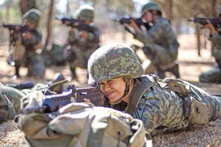 Entra 8.7% a escuelas militares; SHCP define el número de becas