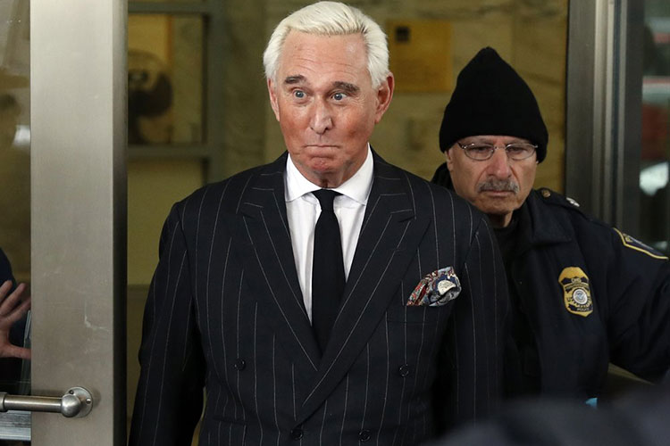 Jueza ordena que Roger Stone comparezca en la corte