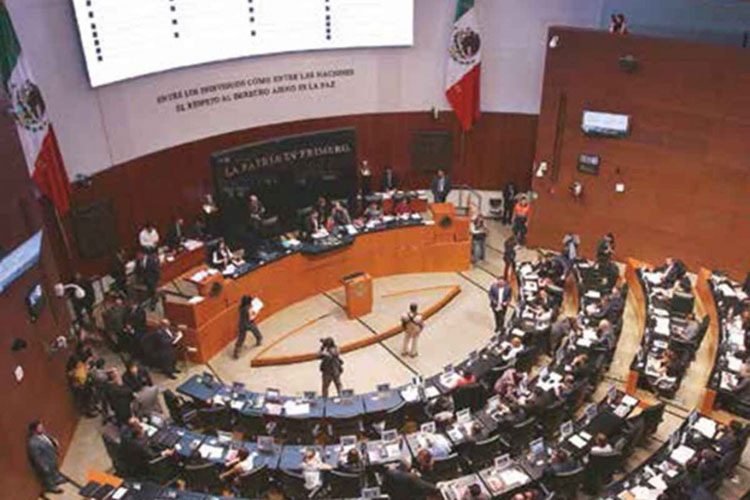 El Senado ahorra 3.1 mdp en viajes; gastan 18.8 mdp en 2018