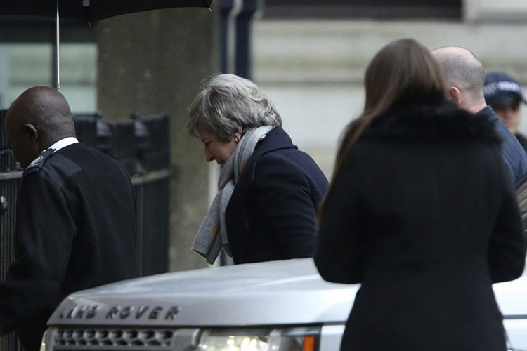 Políticos buscan una unidad difícil de lograr ante el Brexit