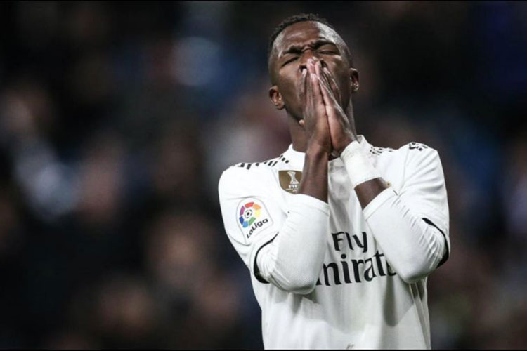 Vinicius pide orar por víctimas del incendio en instalaciones del Flamengo