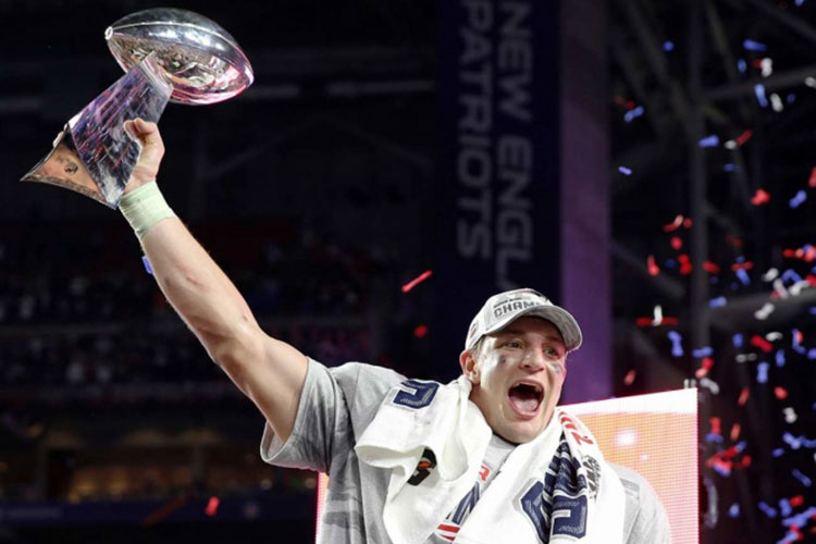 Termina la fiesta para Gronkowski en la NFL