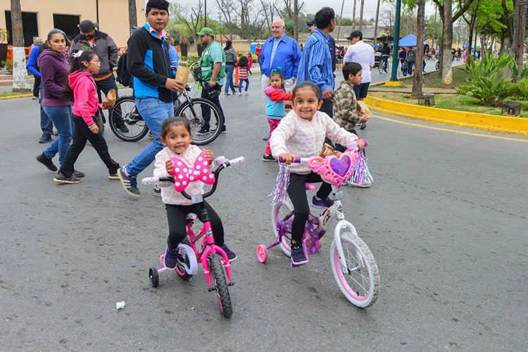 Disfrutan más de 9 mil personas de ‘Paseo por la Paseo en Familia’