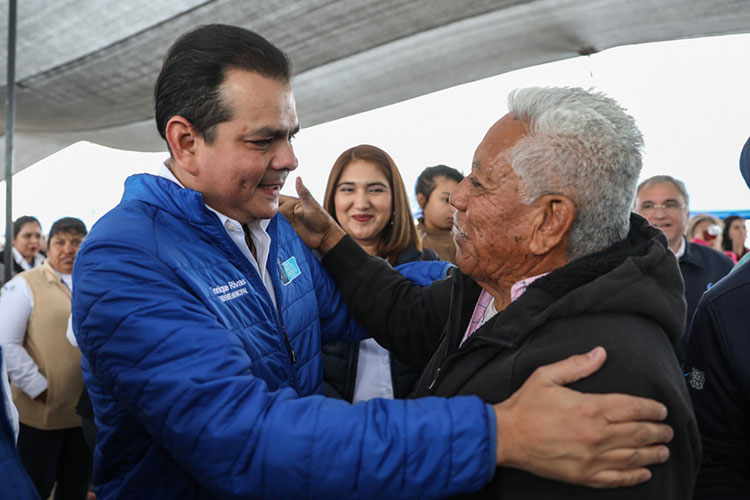 Aprovechan vecinos de Solidaridad servicios de Gobierno en tu Colonia