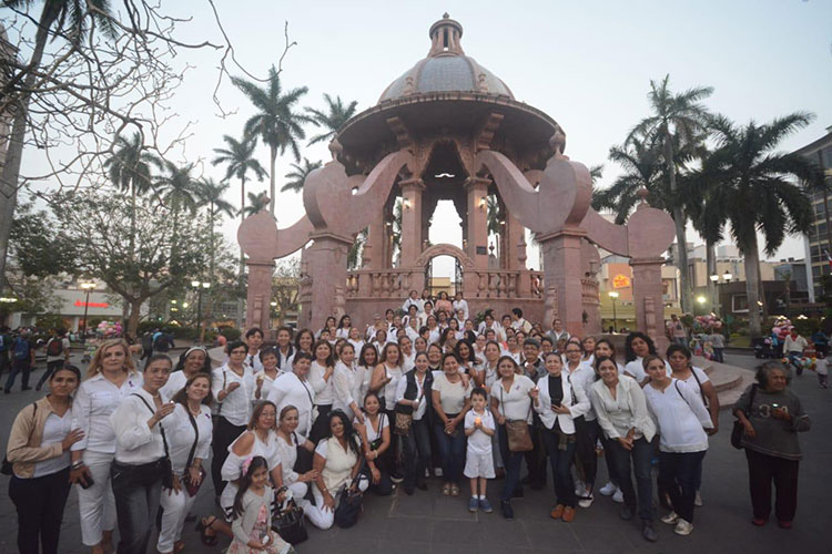 Brindan Homenaje a las Mujeres Víctimas de la Violencia