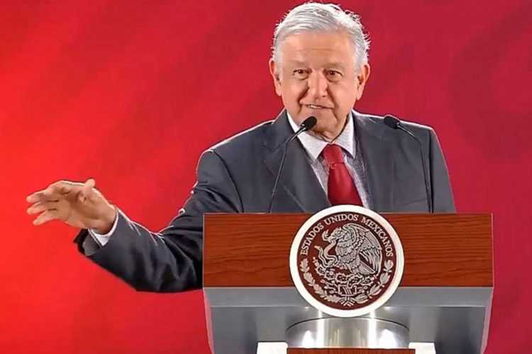 Durante corrupción en Pemex y CFE, calificadoras callaron: López Obrador