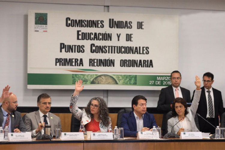 Avalan en comisiones dictamen de Reforma Educativa
