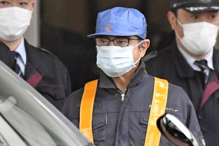 Expresidente de Nissan Ghosn queda libre tras pagar fianza