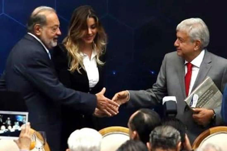 Adelanta AMLO que Slim se retirará de la vida empresarial