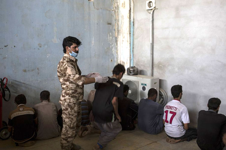HRW: Irak detiene a cientos de menores ligados a ISIS