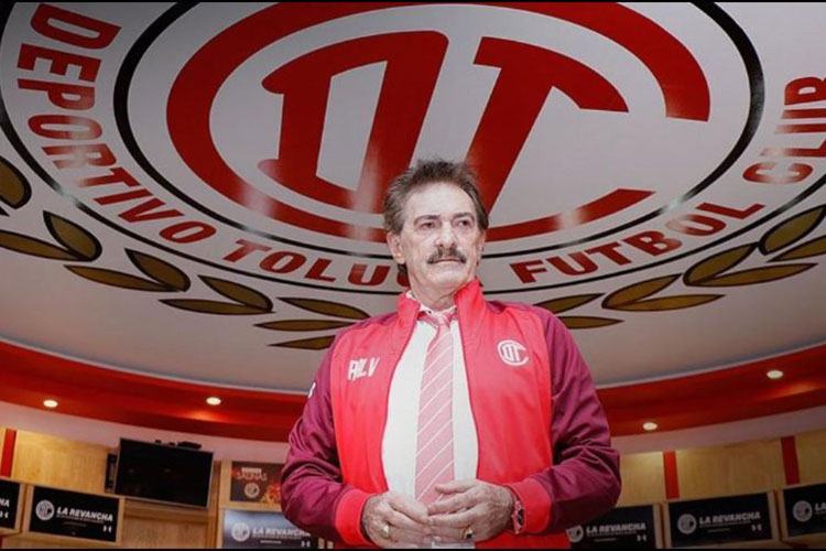 Presentan a La Volpe como nuevo DT del Toluca