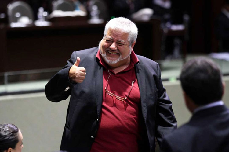 ‘Mujeres cuidadoras’ no han sido valoradas: Manuel Huerta