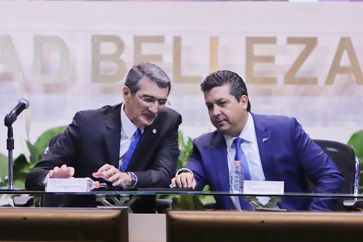 Rinde primer informe José Suárez rector de la UAT