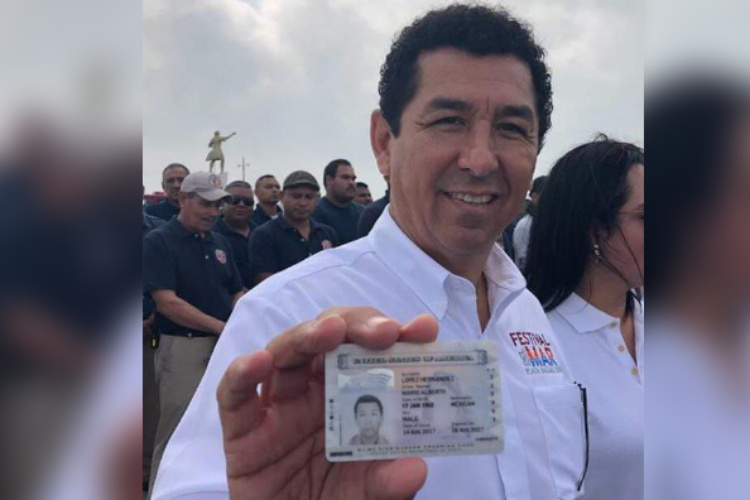 Desmiente Mario López cancelación de visa migratoria