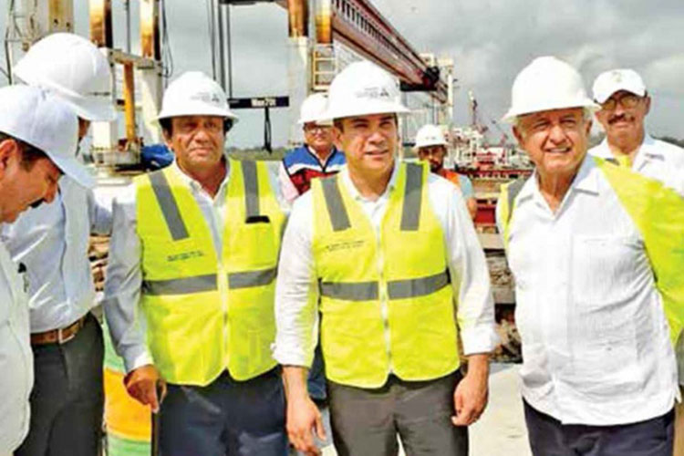Reciben gasolina a $16 y la dan en $20; Presidente revelará hoy lista de “careros”